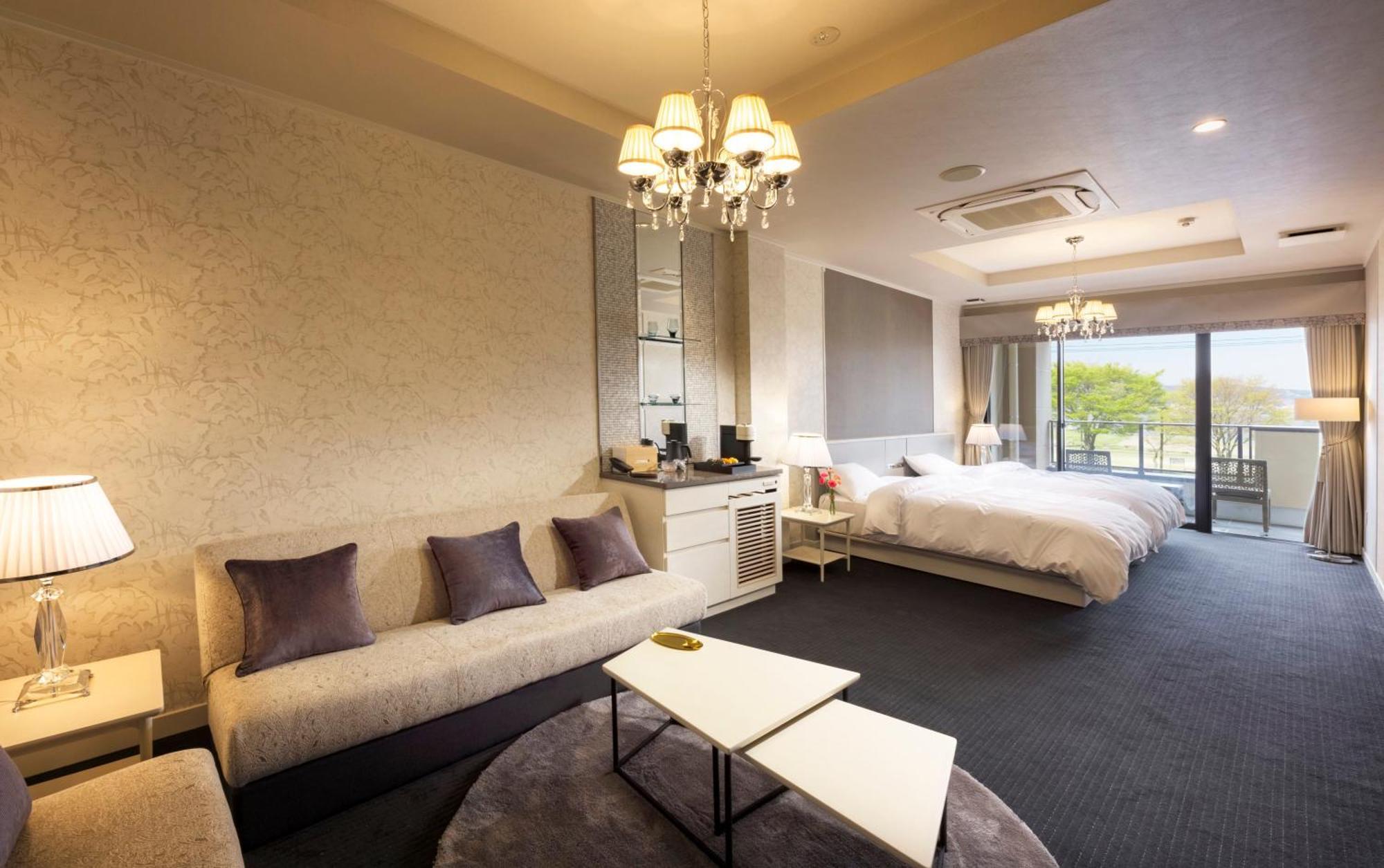 Katakura Silk Hotel Сува Екстериор снимка