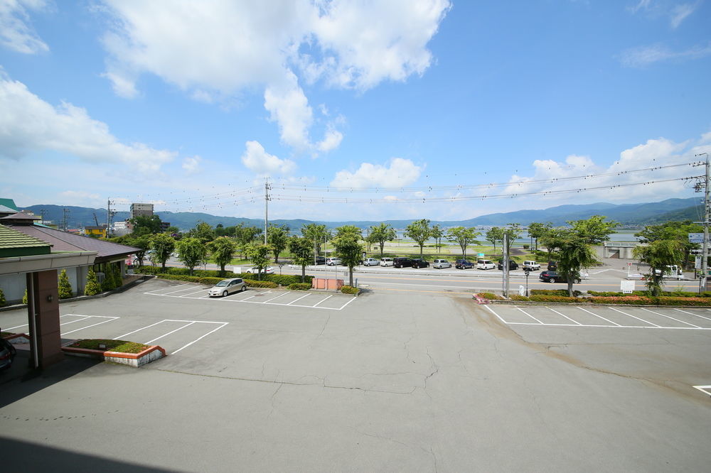 Katakura Silk Hotel Сува Екстериор снимка